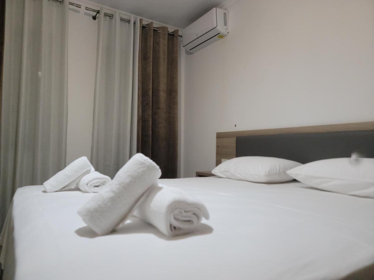 G&K Garden Hotel Berat Kültér fotó