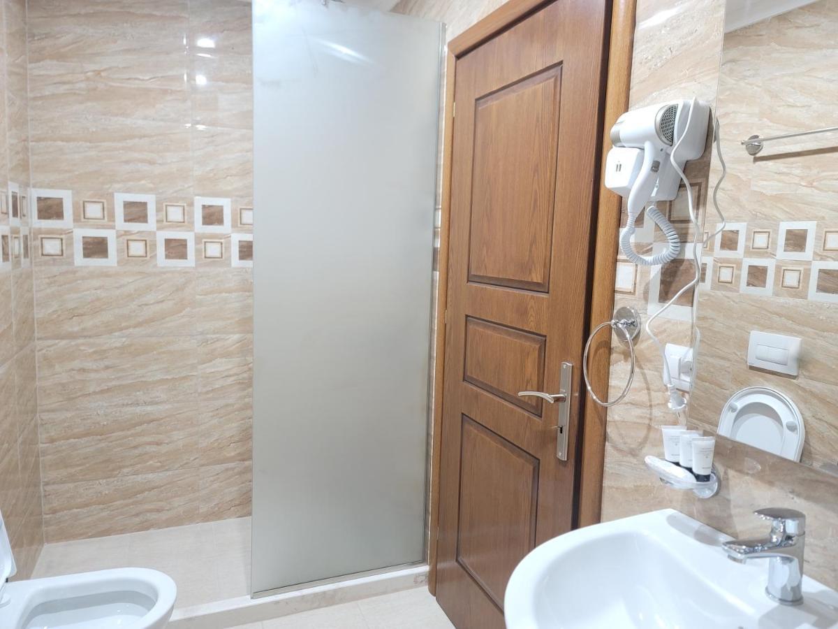 G&K Garden Hotel Berat Kültér fotó